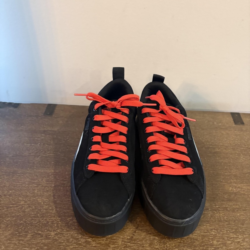 Puma Shoes Womens Size 7 Black Suede Platform Butterfly Sneakers 387294-05 - Picture 2 of 8